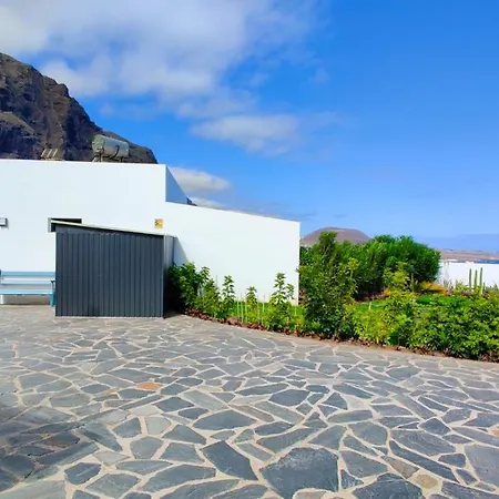 Pardelas, Mit Meer-, Kuesten- Und Bergblick Im Gruenen Norden Teneriffas * Las Cruces (Canary)